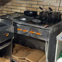 اجاق گاز ۵ کاره فست فود و میز بن ماری