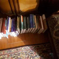 چند جلد کتاب ادبی نو