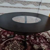 میز غذاخوری بزرگ بیضی شکل