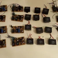 12 عدد برد و 12 عدد خازن کتابی 4 میکروفاراد سرخ کن