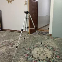 سه پایه دوربین