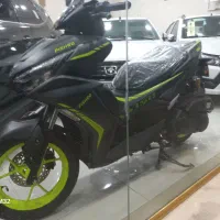 ایروکس ۱۵۰ پیشرو