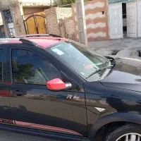 کوییک آر مشکی قرمز