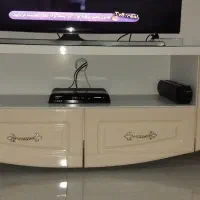 میزتلویزیون