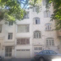 یک باب مغازه رهن اجاره
