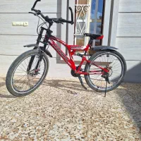 فروش دوچرخه ی 26 کمکی، دست دوم در حد نو