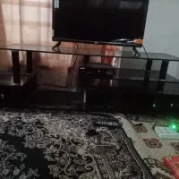 زیر تلویزیونی بزرگ