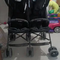 کالسکه دوقلو
