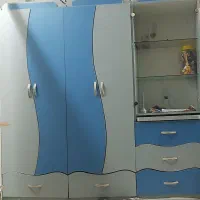 دوتاکمدویک ویترین با۳کشو