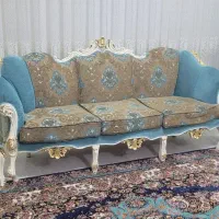 مبل سلطنتی با غذا خوری