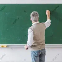 معلم غیرانتفاعی هستم