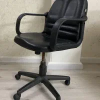 صندلی چرخدار مدیریتی