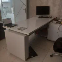 استخدام کارشناس فروش و بازاریاب تلفنی