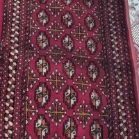 یک عددقالیچه دست بافت نو یا پشتی  نووبار نخورده