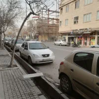 واحد 85متر2خ طبقه همکف حاشیه