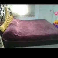 تخت خواب دونفره در حد نو