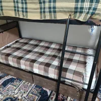 تخت خواب دو طبقه مجهز
