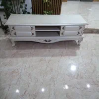 میز تلویزیون زیبا و نو