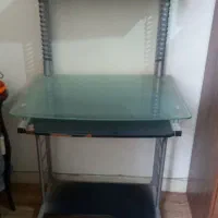 میز تحریز یا کامپیوتر