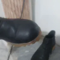 بوت|کیف، کفش، کمربند|مسجد سلیمان, |دیوار