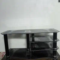میز تلویزیون شیشه ای