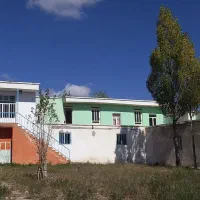 ویلاباغ۱۳۰۰متر سالن ۲۷۰متر مسکونی۱۲۰