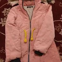 کاپشن در حد نو سالم|لباس|میانه, |دیوار