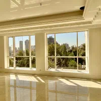 ۳۰۰ متر زردکوه با چشم انداز کاخ سعدآباد