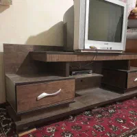 میز زیر تلویزیونی