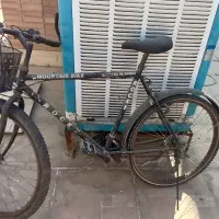 یک عدد‌دوچرخه فروشی‌توافقی