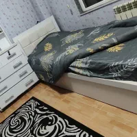 تخت و میز توالت و آینه|تخت و سرویس خواب|بندر انزلی, پاسداران|دیوار