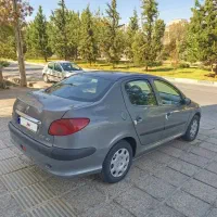 پژو ۲۰۶sdمدل۹۵سالم و خانگی صندوق دار|خودرو سواری و وانت|شیراز, صاحب الزمان|دیوار