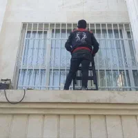 حفاظ روی دیوار شاخگوزنی.بوته خاری نرده پنجره در|خدمات پیشه و مهارت|مشهد, امیریه|دیوار