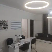 اجاره-لاین-در-سالن-زیبایی-واقع-در-عدالت-43