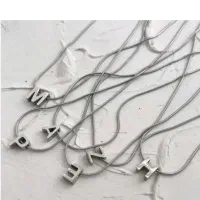 گردنبند حروف