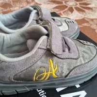 کفش بچه گانه