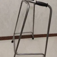 واکر کاملآ سالم و نو