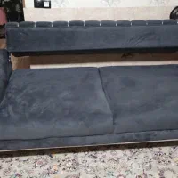 مبل کاملا سالم و نو