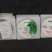 44 دی وی دی مستند زبان اصلی. حدود 176 ساعت|فیلم و موسیقی|تهران, فلسطین (میدان انقلاب)|دیوار