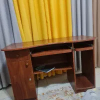 میز کامپیوتر