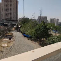 نگهبان شب برای پارکینگ
