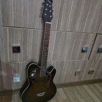 گیتار عتیقه