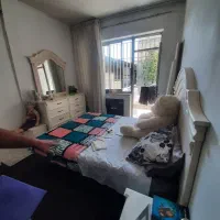 فروش-خانه-250-متری-با-دو-مغازه
