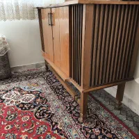 کمد دکوری قدیمی|کلکسیون اشیاء عتیقه|یزد, |دیوار