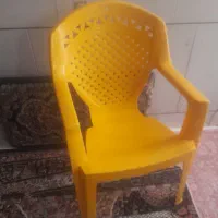 صندلی زرد کاملا سالم