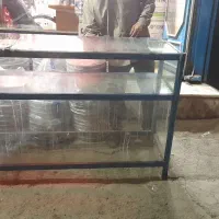 ویترین مغازه