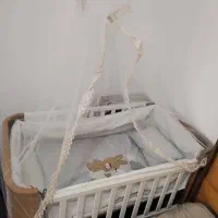 تخت کنار مادر تمام چوب نو در حد صفر با تشک|تخت و صندلی بچه|بندر کنگان, |دیوار