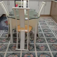 میز غذاخوری ۴ نفره