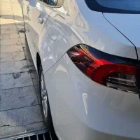 تویوتا کرولا هیبرید