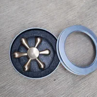 اسپینر برنجی اصلی سری اول قدیمی سرعت بالا|اسباب‌‌بازی|تهران, امین حضور|دیوار